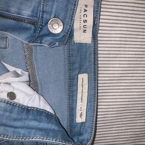 DISTRESSED BABY BLUE SKINNY JEANS